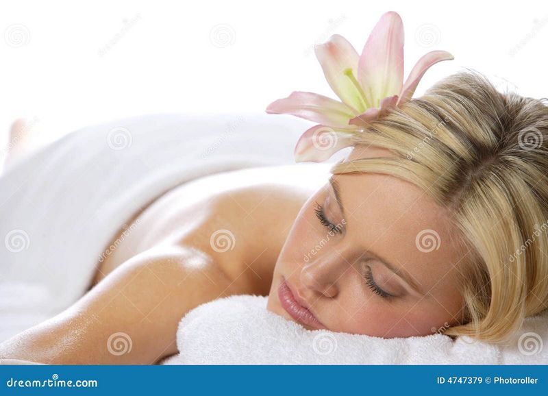 THE BENEFITS OF SCALP MASSAGES FOR HAIR GROWTH THE BENEFITS OF SCALP MASSAGES FOR HAIR GROWTH